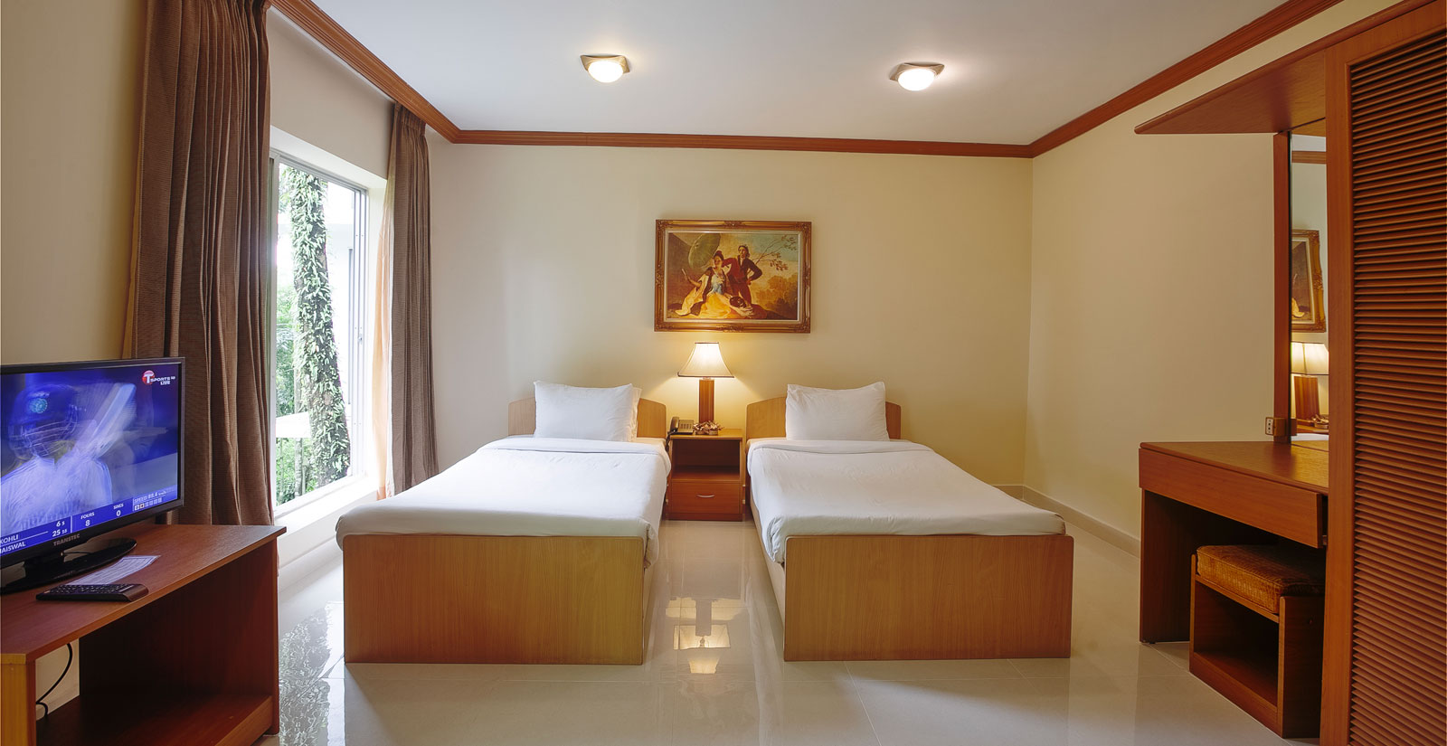 Twin Deluxe Room