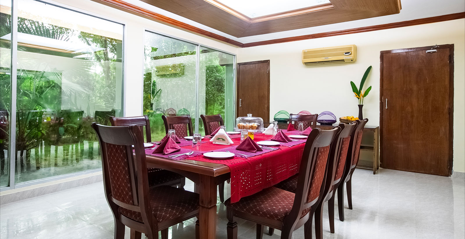Nazim Villa Dining Room