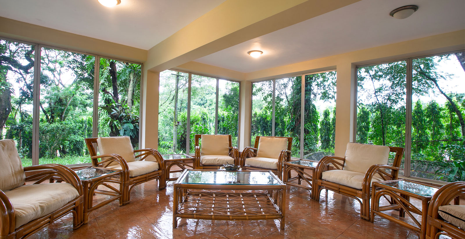 Nazim Villa Living Room Room