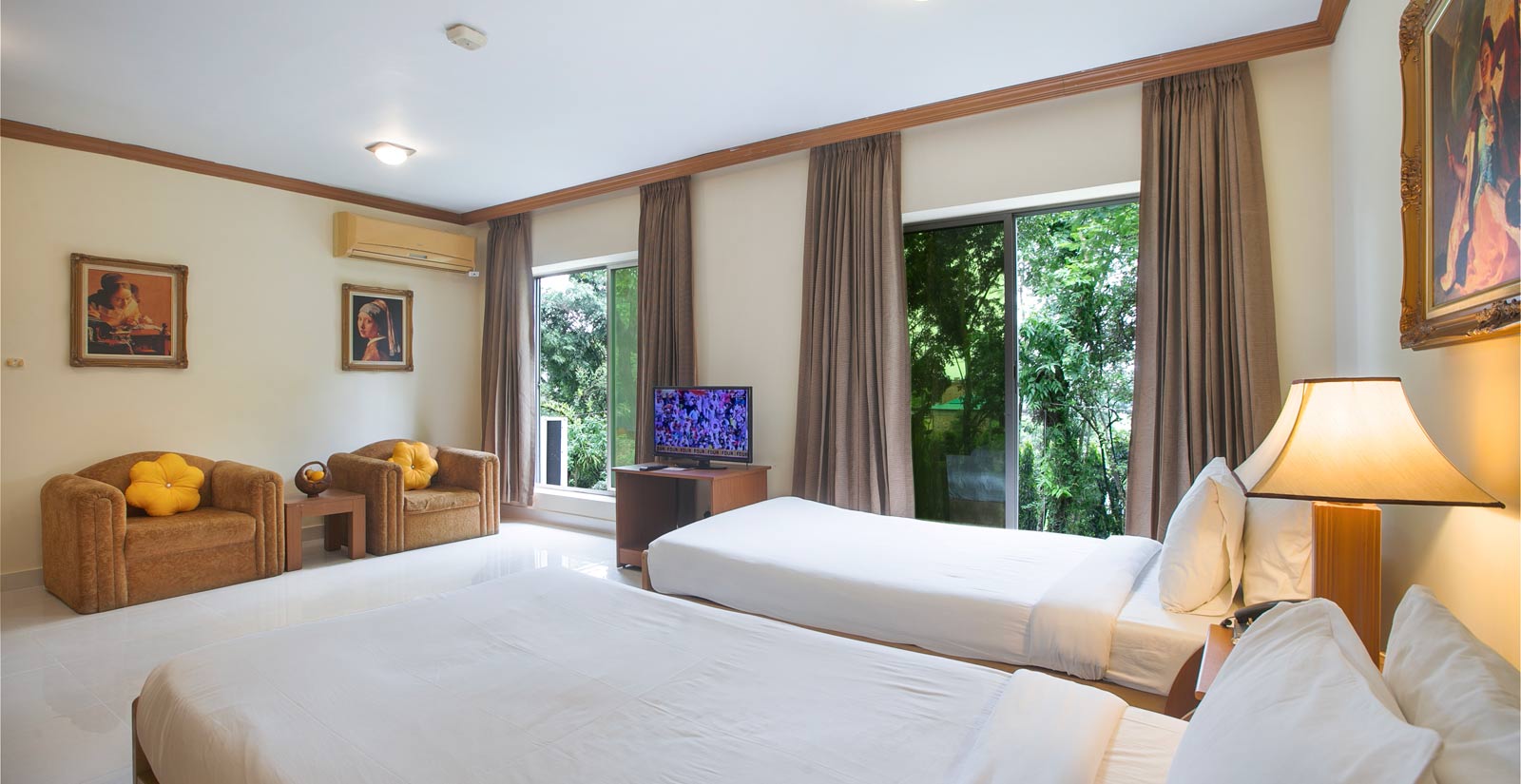 Nazim Villa Twin Deluxe Room