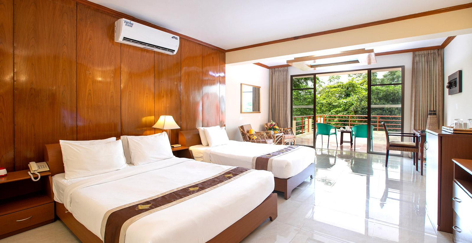 Executive Triple Room